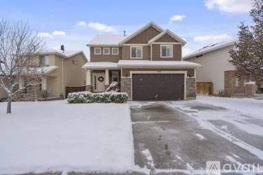 Main picture of 1977 Woodview Dr