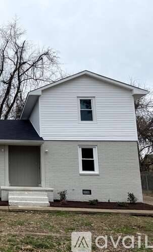 Main picture of 36 Carolane Dr