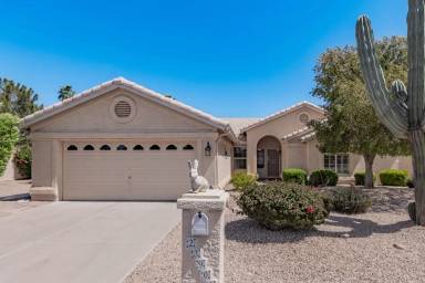 Main picture of 23903 S Sunvista Dr