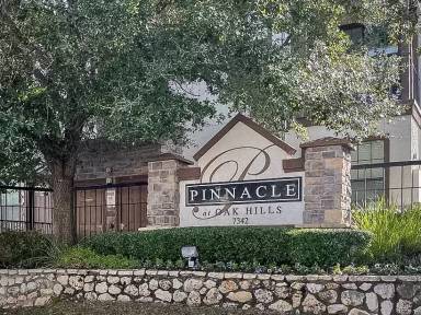 Main picture of Pinnacle At Oak Hills