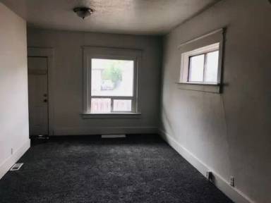 Main picture of 337 32nd St