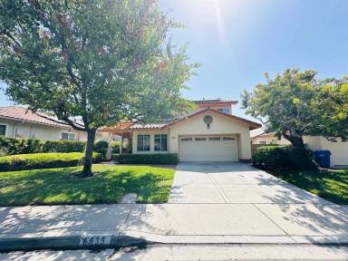 Main picture of 6635 Soaring Dr