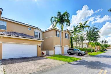 Main picture of 5549 NW 113th Ct