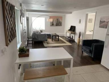 Main picture of 3036 Union St