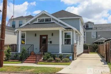 Main picture of 8511 Spruce St