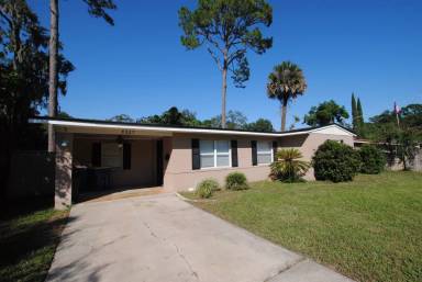 Main picture of 5377 River Forest Dr
