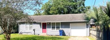 Main picture of 1105 N Arcola St