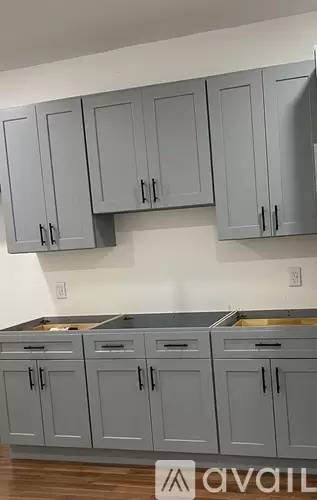 Main picture of 37 Logan Ave