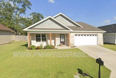 Main picture of 113 Longleaf Ln