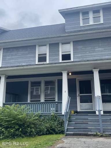 Main picture of 359 Thurston Rd