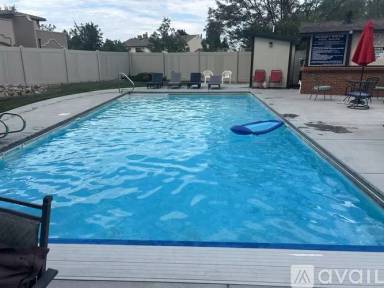Main picture of 373 Ridges Blvd