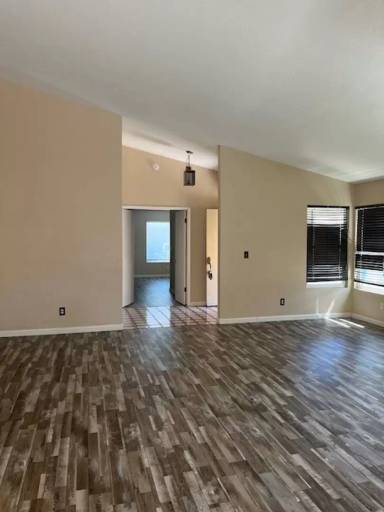 Main picture of 2433 Springland Dr