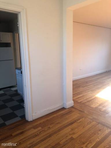 Main picture of 300 Hayward Ave