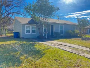 Main picture of 10412 Esta Buena Dr