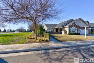 Main picture of 5287 N Tisha Ave