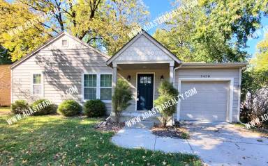 Main picture of 5428 Maple St