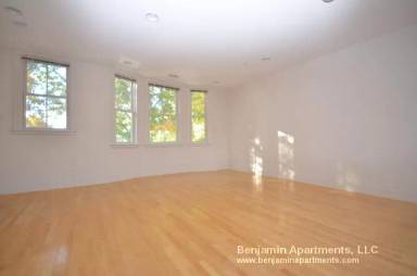 Main picture of 110 2nd St