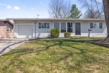 Main picture of 250 Coteau Ln