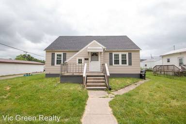Main picture of 42 E Walnut St