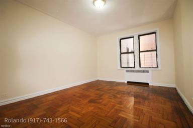 Main picture of 1755 Clay Ave