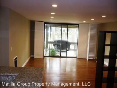 Main picture of 8650 Gulana Ave