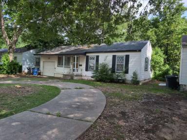 Main picture of 7827 E Jasper St