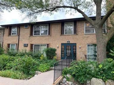Main picture of 1011 11th Ave S