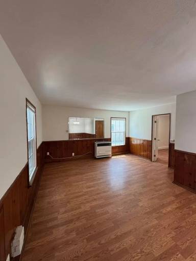 Main picture of 2636 1/2 E Wall St