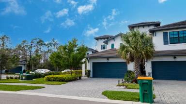 Main picture of 7501 Carnegie Way