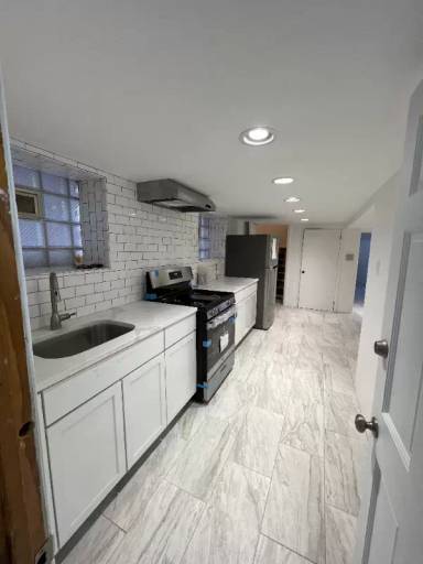 Main picture of 8140 S Vernon Ave