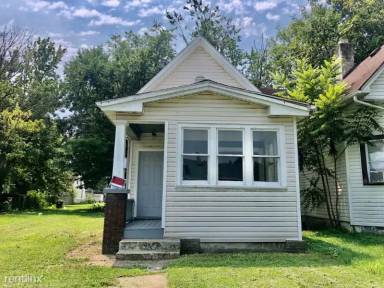 Main picture of 703 Jackson Ave