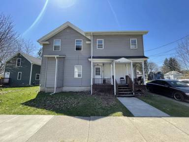Main picture of 19 Water St