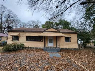 Main picture of 2840 Dalton St