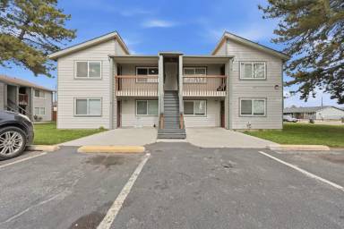 Main picture of 1017 Maple St