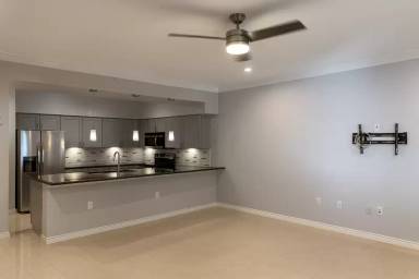 Main picture of 3102 Kings Rd