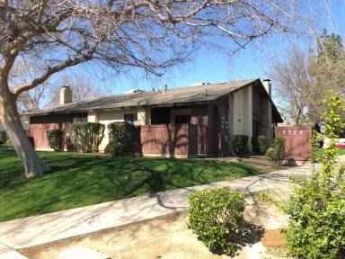 Main picture of 7712 N Laurelglen Blvd