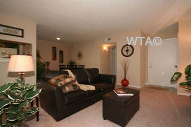 Main picture of Villas at Shadow Oaks Apartments