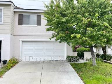 Main picture of 444 Dakota Way