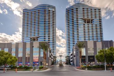 Main picture of Panorama Towers Tower 2