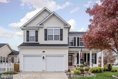 Main picture of 9306 Birch Cliff Dr