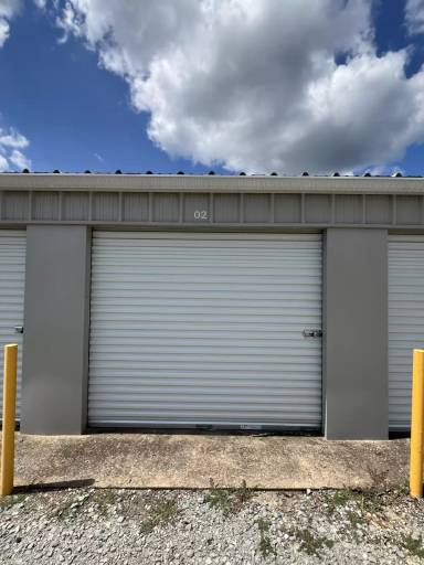 Main picture of 218 Pikeview St