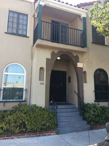 Main picture of 1152 Broad Ave