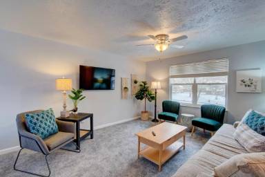 Main picture of 11916 Wainwright Blvd