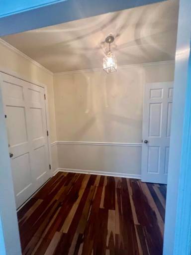 Main picture of 322 Semmes Dr
