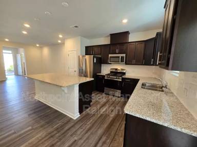 Main picture of 4906 Oolite St