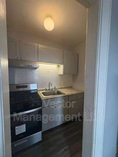 Main picture of 1476 Chapel St