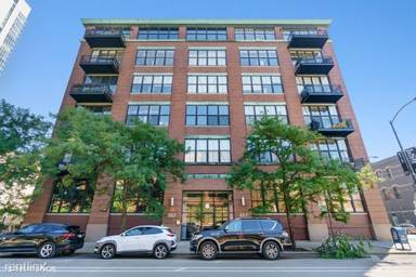 Main picture of 817 W Washington Blvd