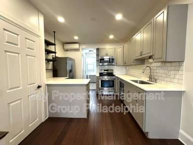 Main picture of 1320 Crease St