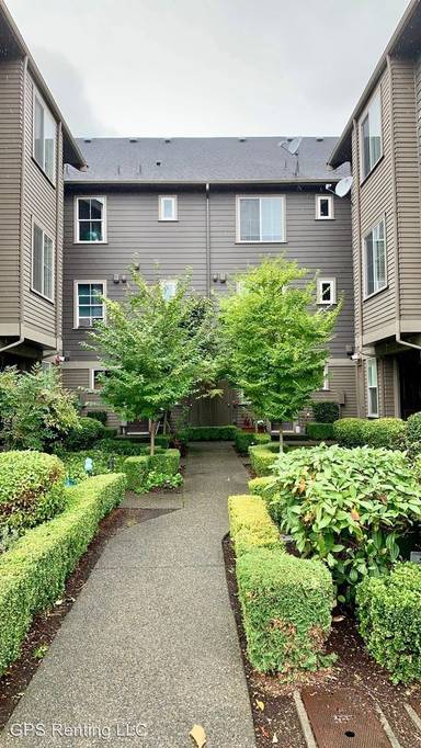 Main picture of 861 5th Pl NE