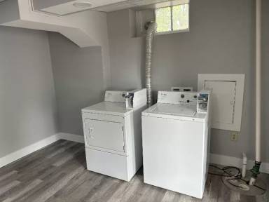 Main picture of 239 S 17th St